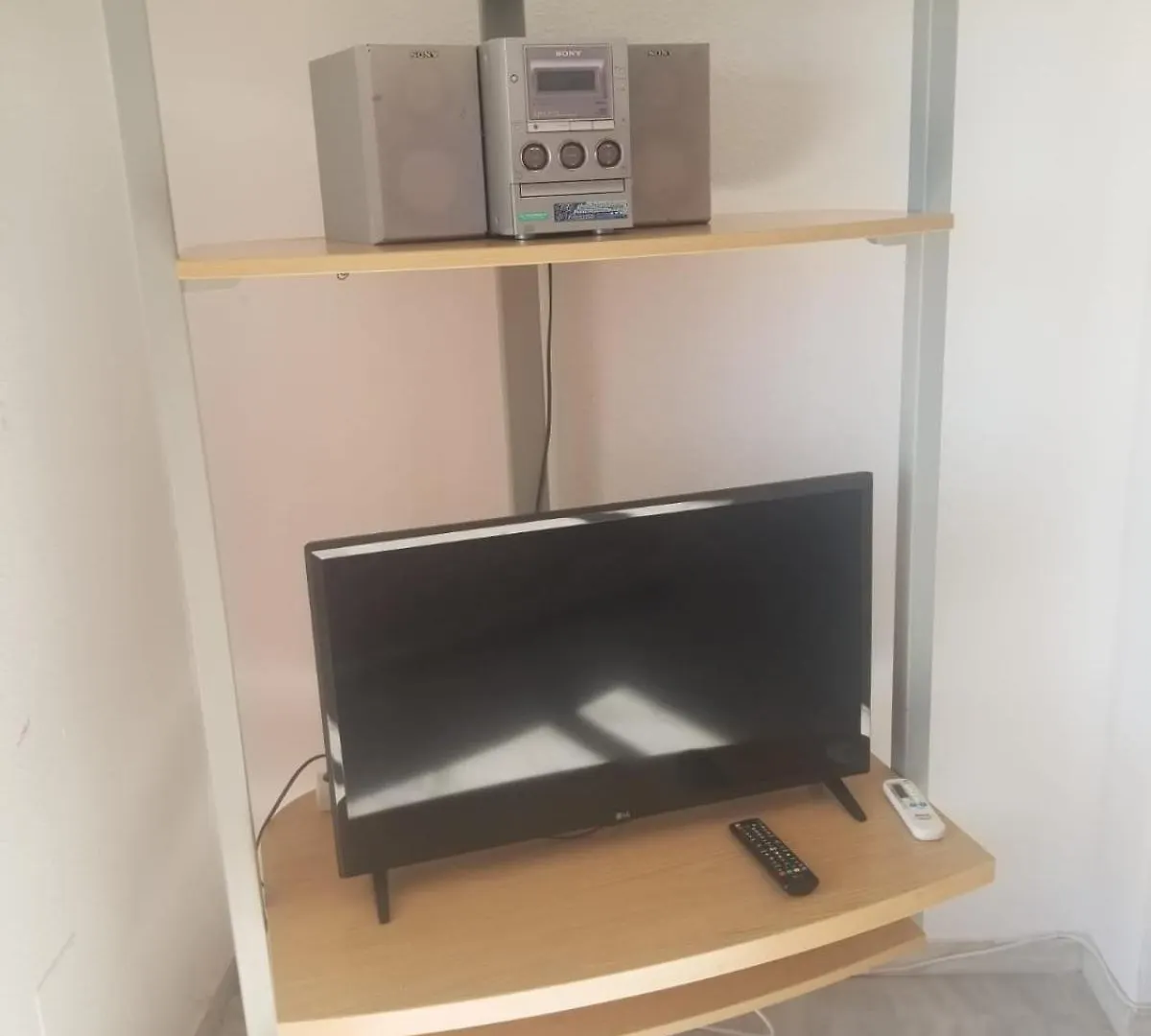 Atico 3 Habitaciones Benalmadena Costa Con Jacuzzi Y Barbacoa Privado 0*,  Španělsko